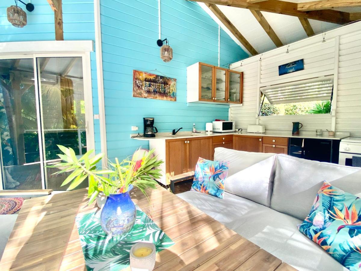 Villa Gaïa - Bungalow Ti-Spa et son jacuzzi privé dans un jardin tropical, séjour en amoureux ou en famille Le Diamant Extérieur photo
